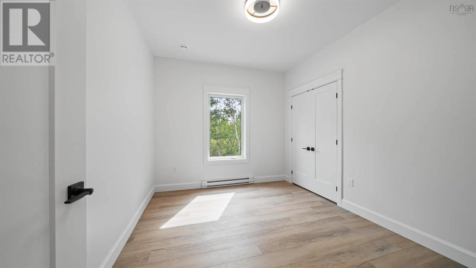 121 Grandview Terrace