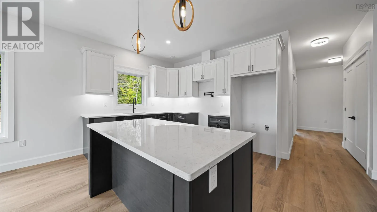 121 Grandview Terrace