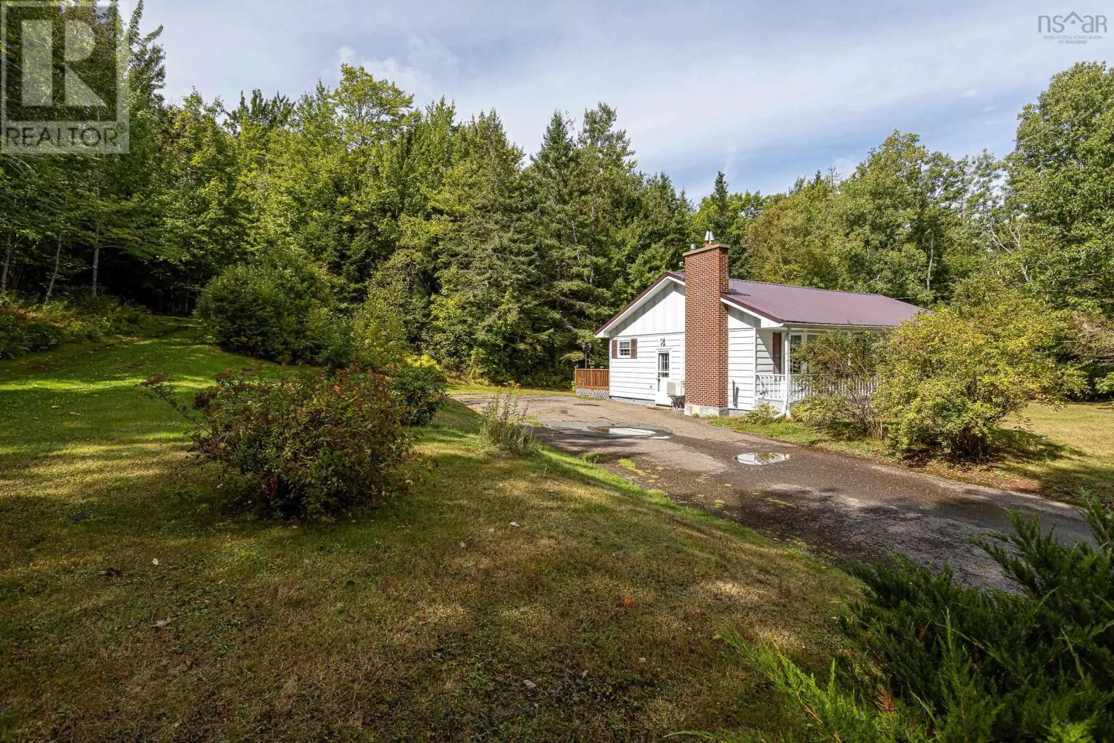 6479 Wentworth Collingwood Road