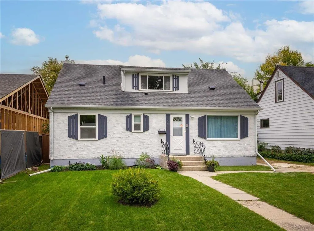 391 Sharp Boulevard