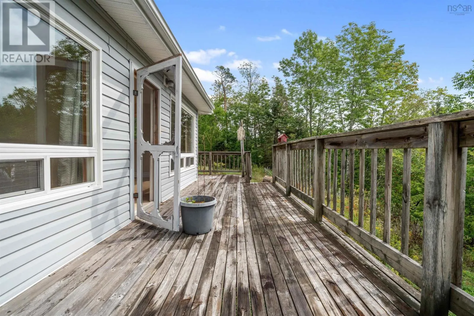 24 Buchanan Avenue