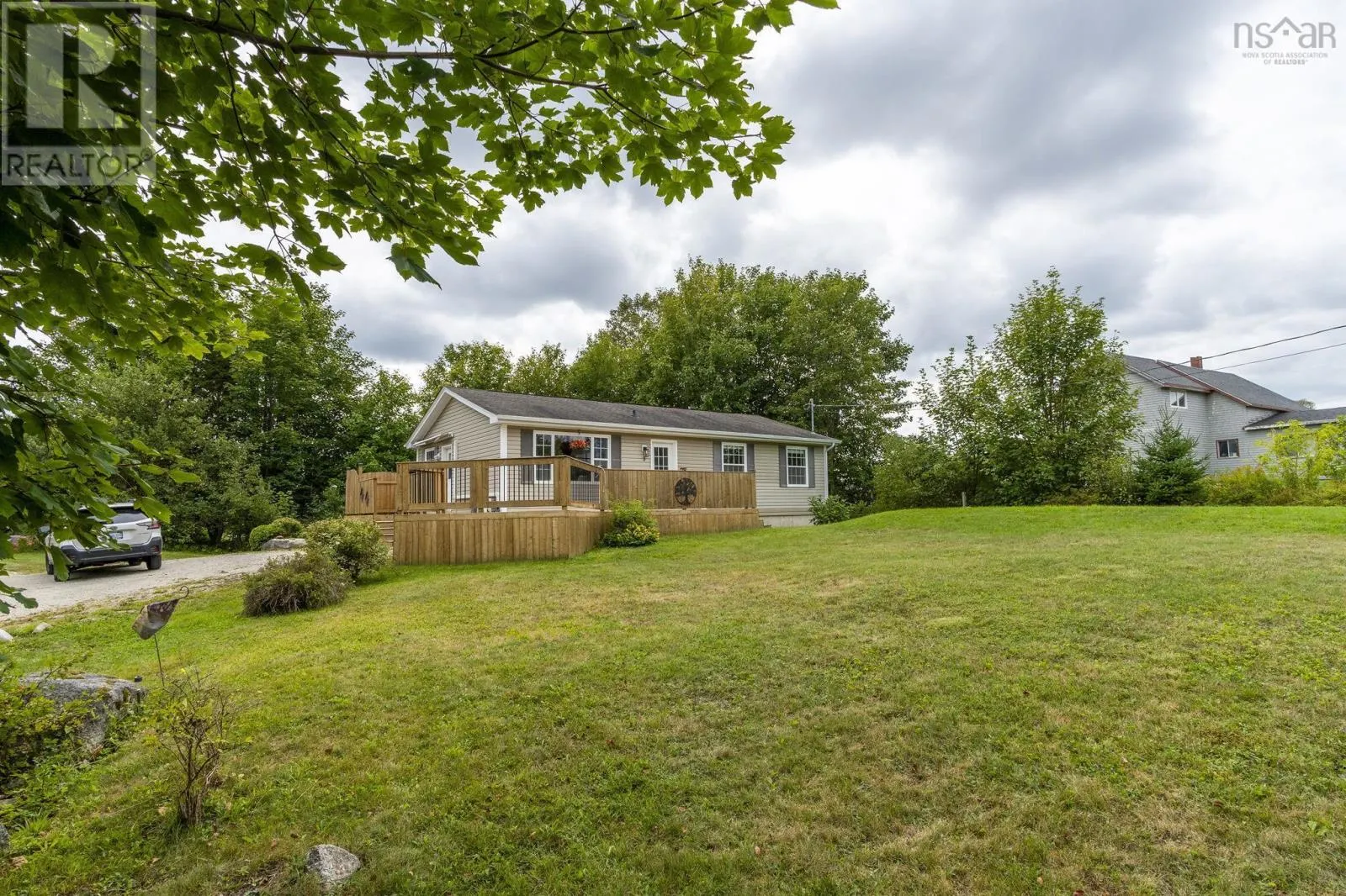 3 Bayview Lane