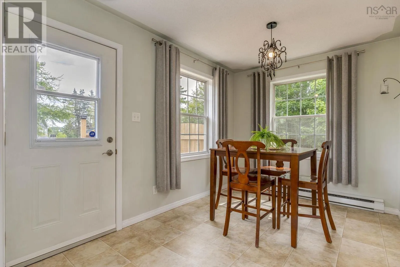 3 Bayview Lane