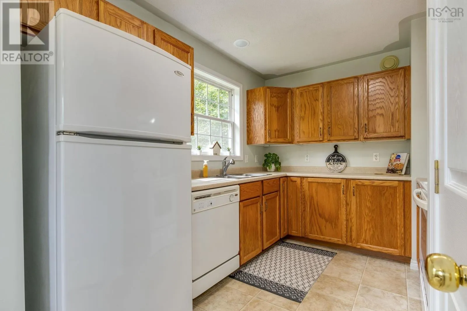 3 Bayview Lane