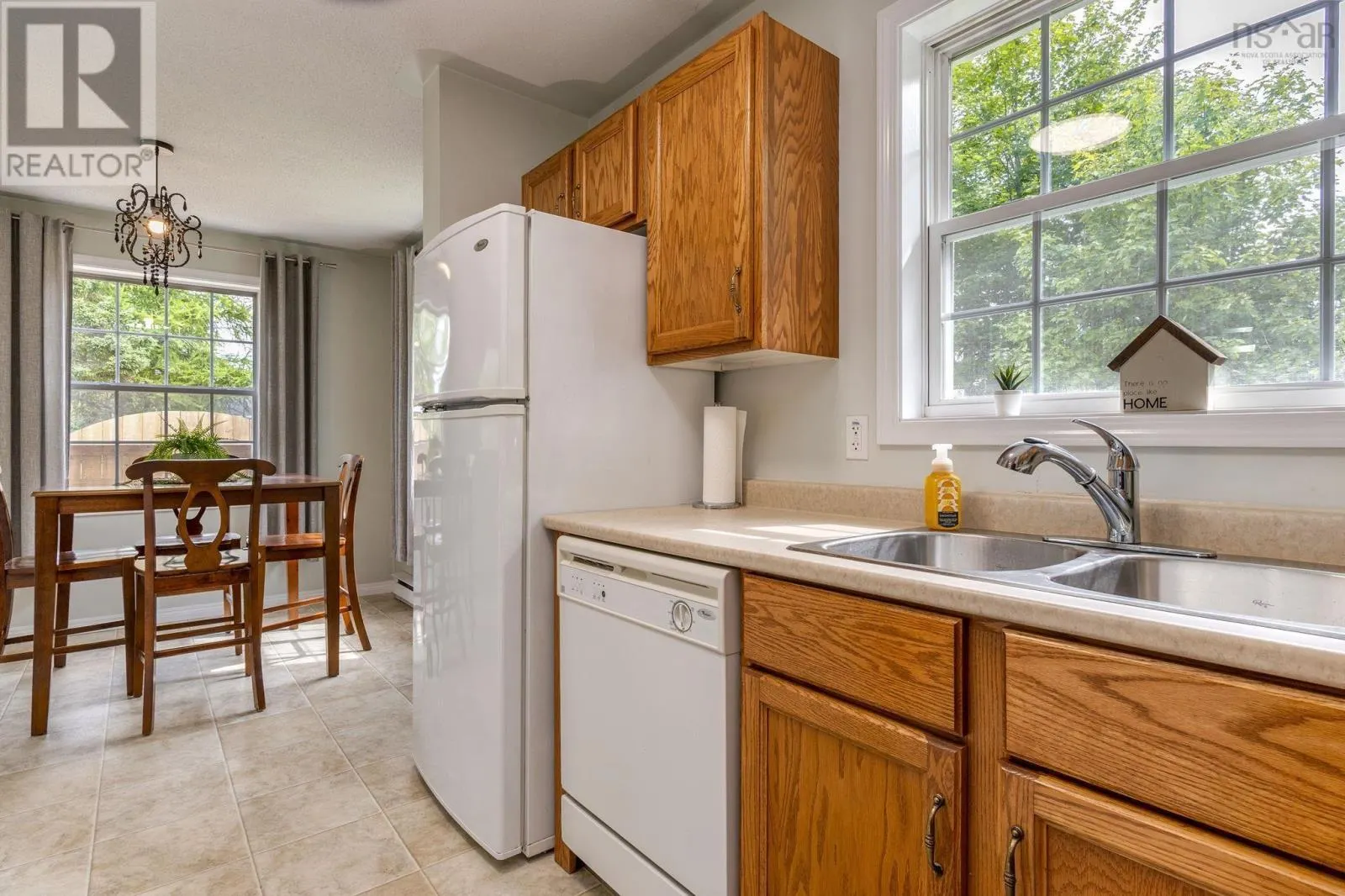 3 Bayview Lane