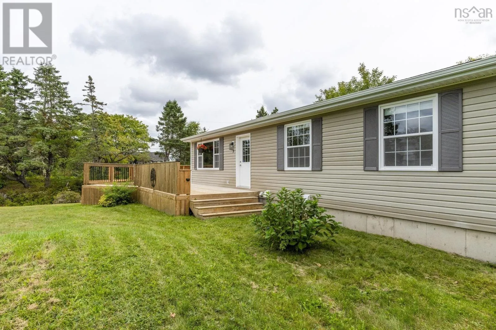 3 Bayview Lane