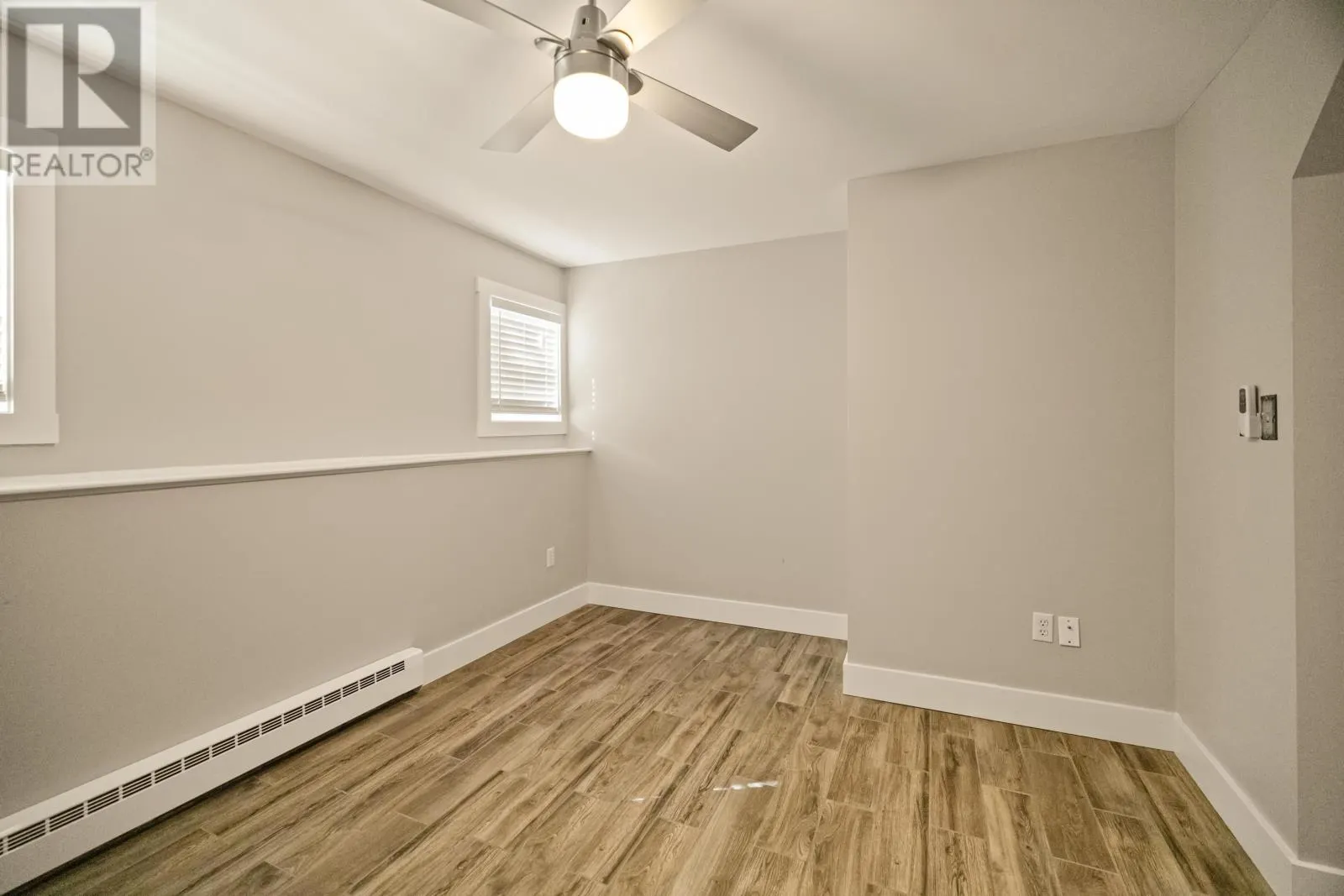 140 Westridge Crescent