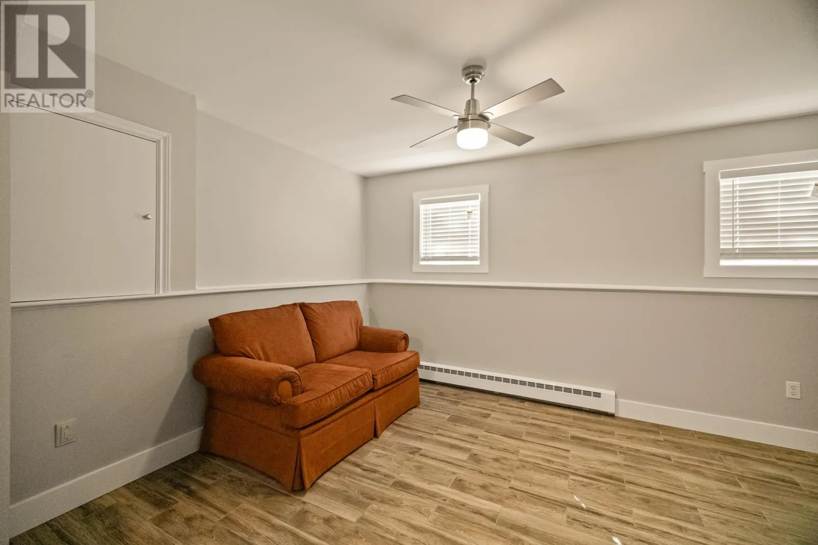 140 Westridge Crescent
