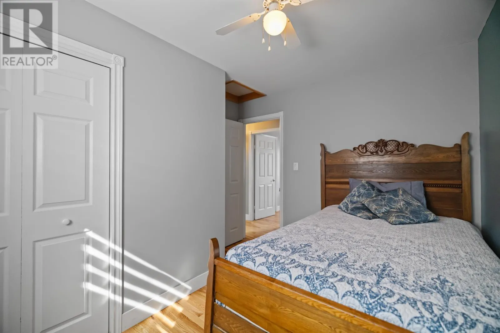 140 Westridge Crescent