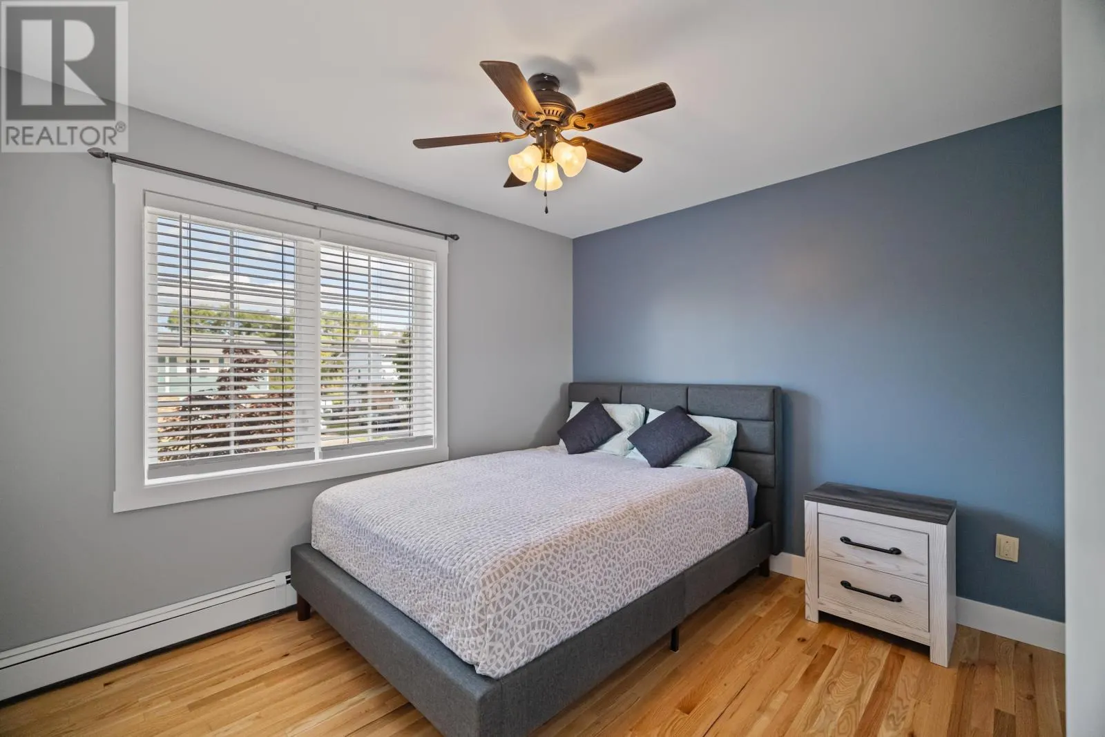 140 Westridge Crescent