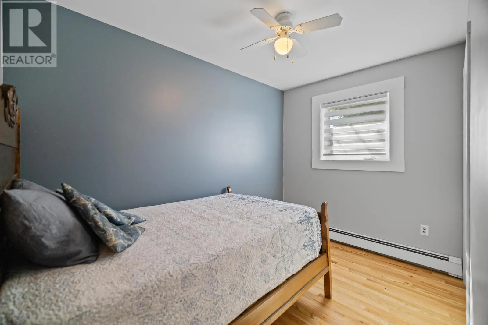 140 Westridge Crescent