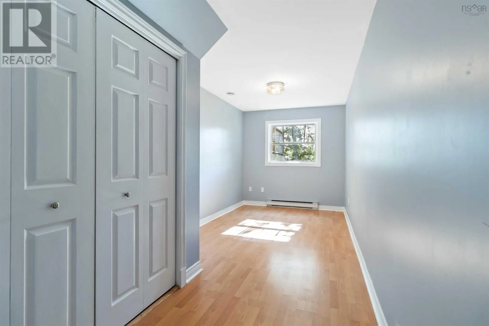 54 Windfield Crescent