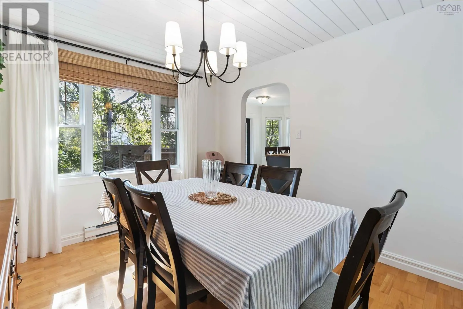 54 Windfield Crescent