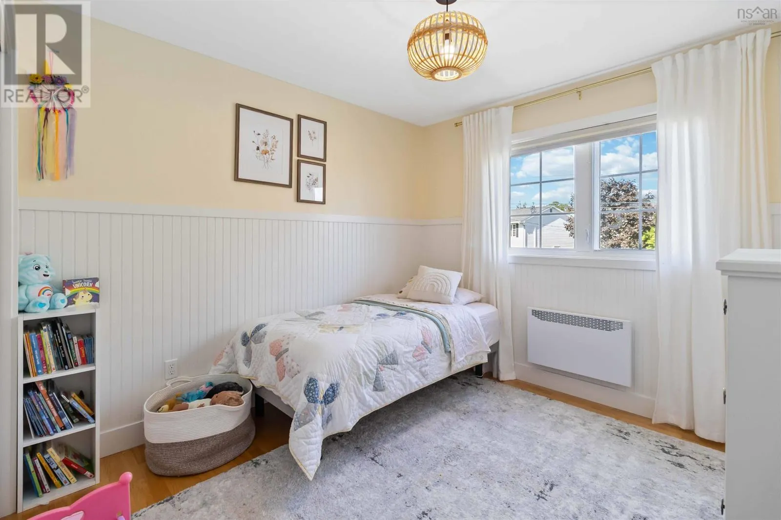 54 Windfield Crescent
