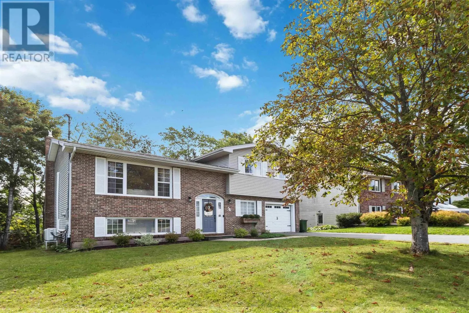 54 Windfield Crescent