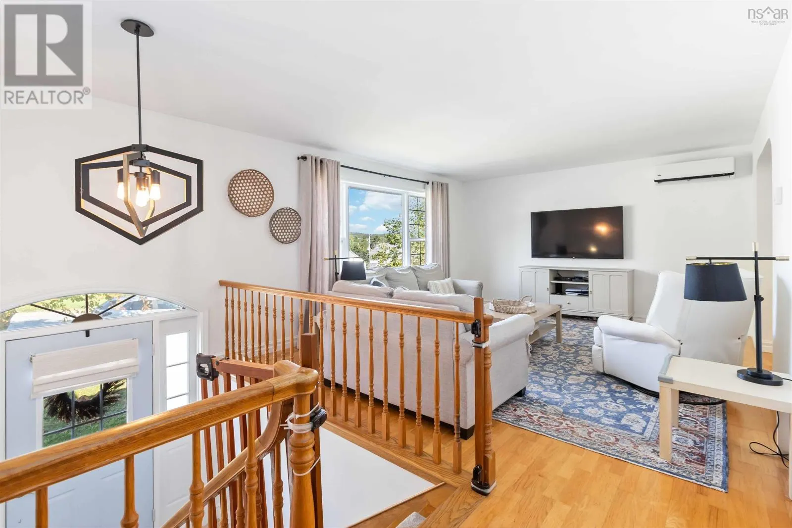 54 Windfield Crescent