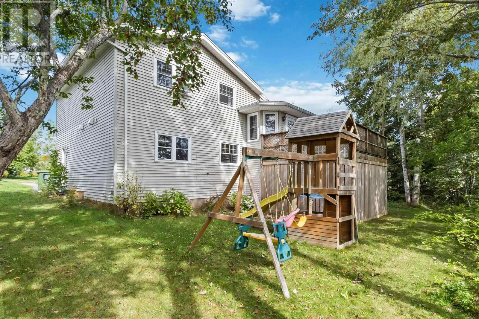 54 Windfield Crescent