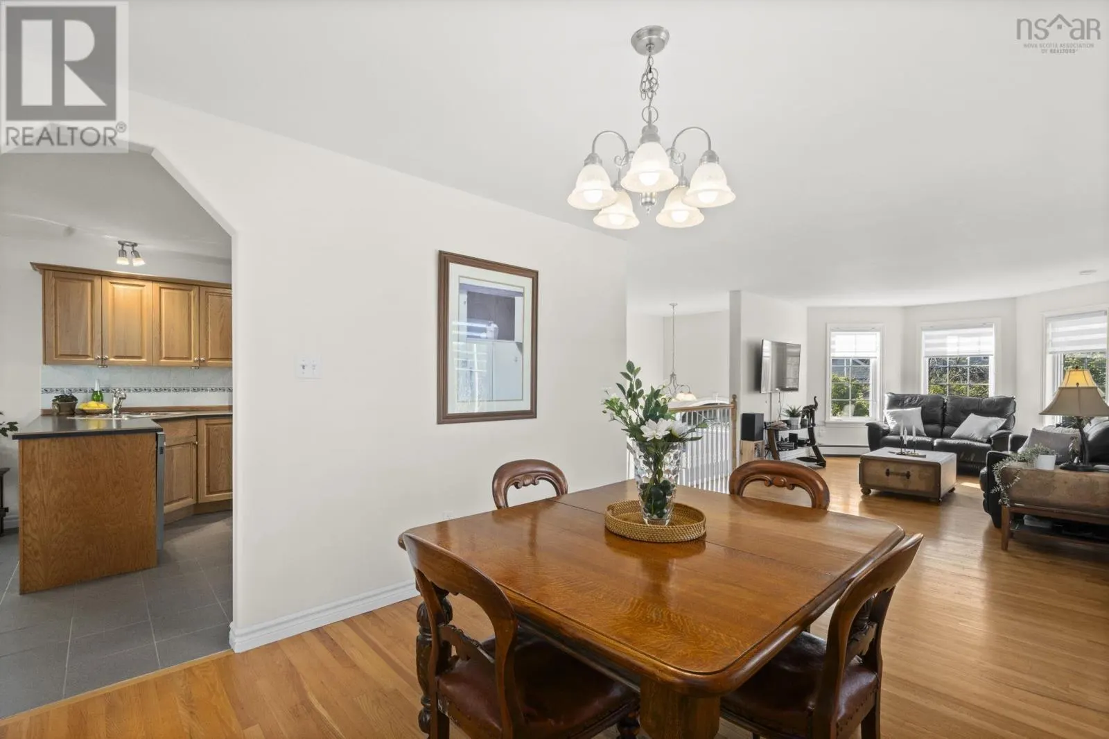 4 Carlina Court