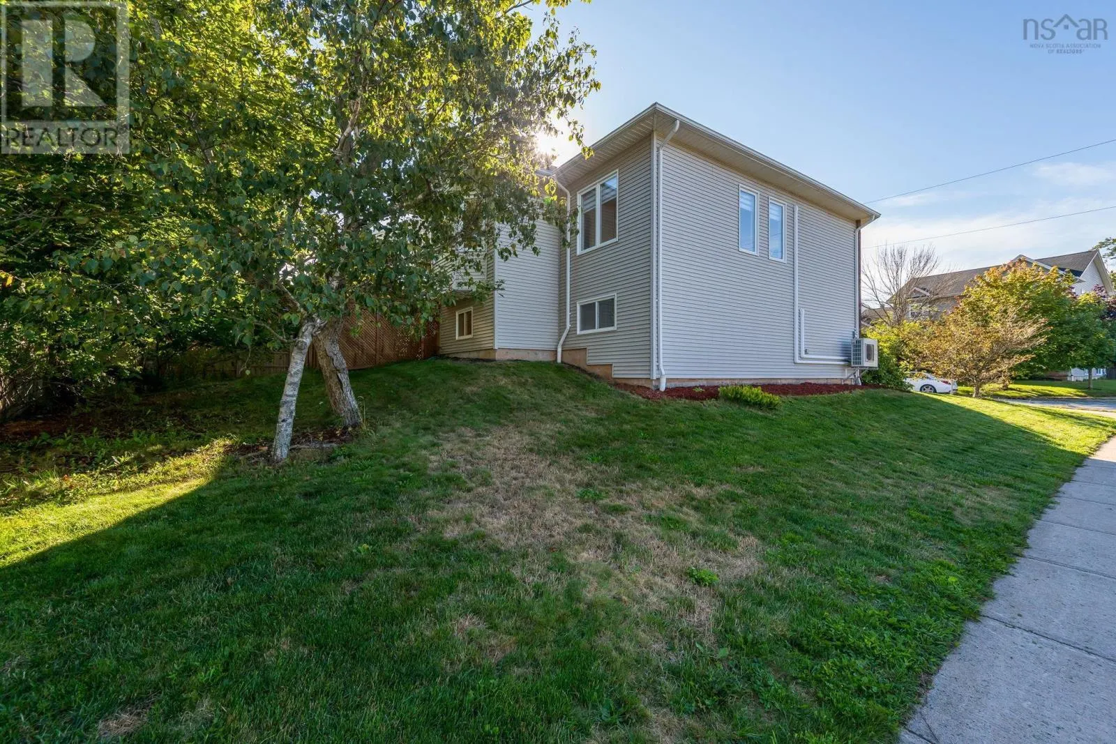 4 Carlina Court