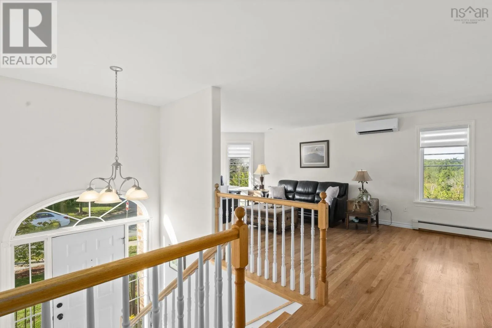 4 Carlina Court
