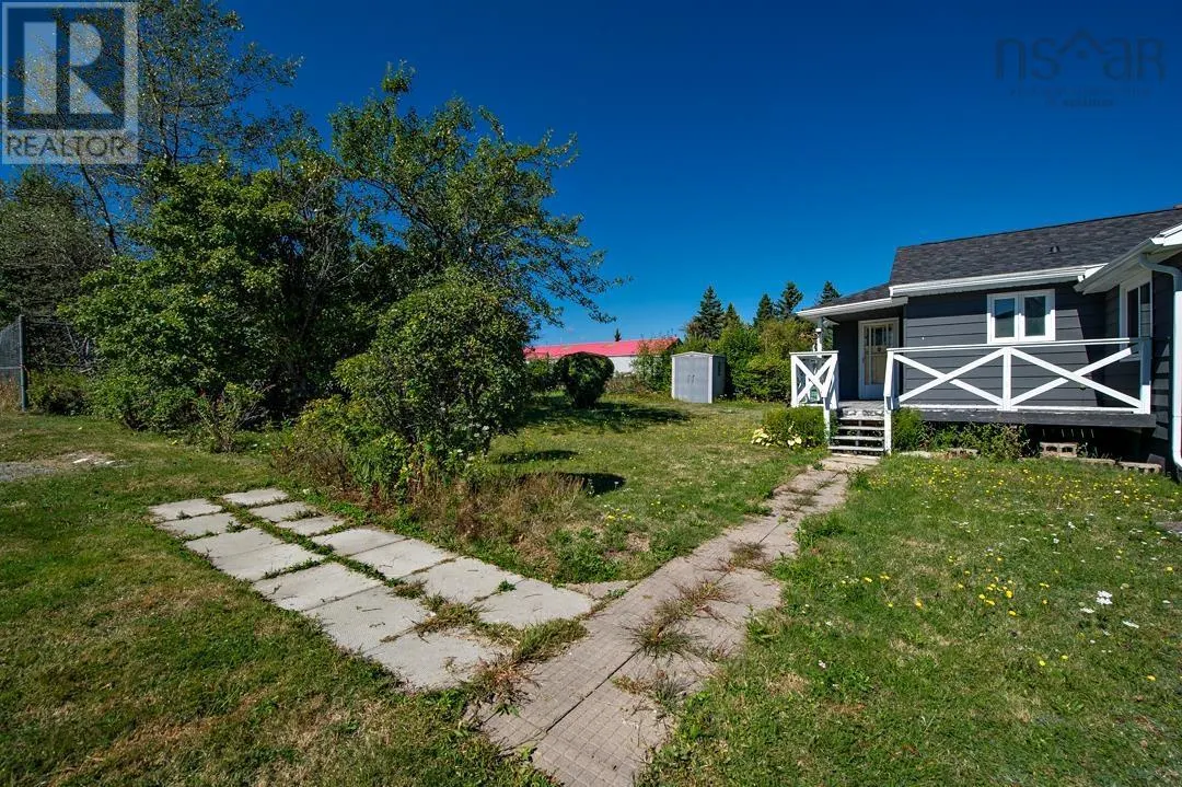 1395 Main Road