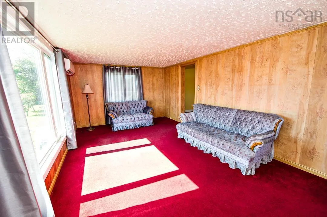 1395 Main Road