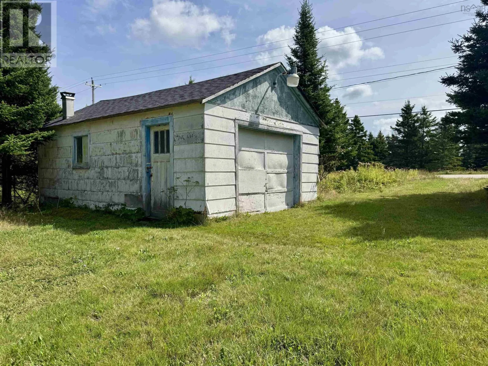171 Rocky Bay Rd.