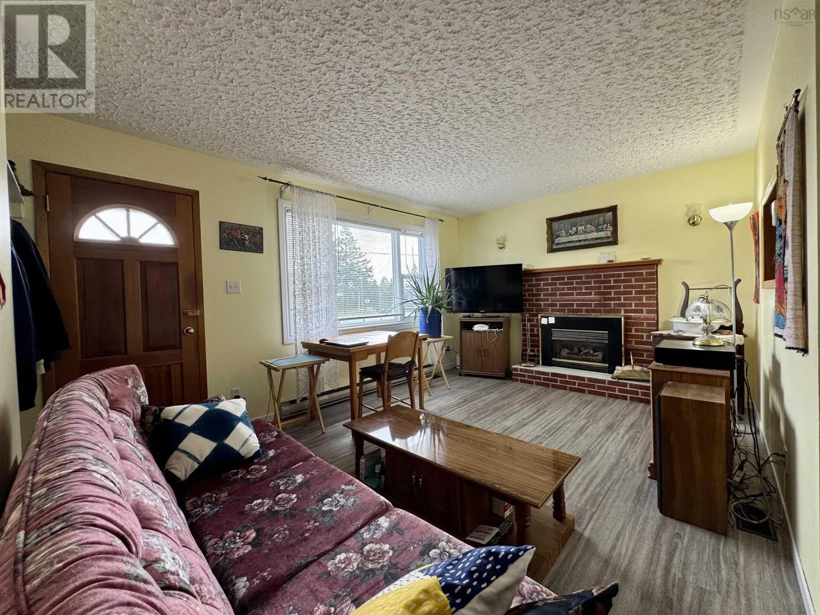 171 Rocky Bay Rd.