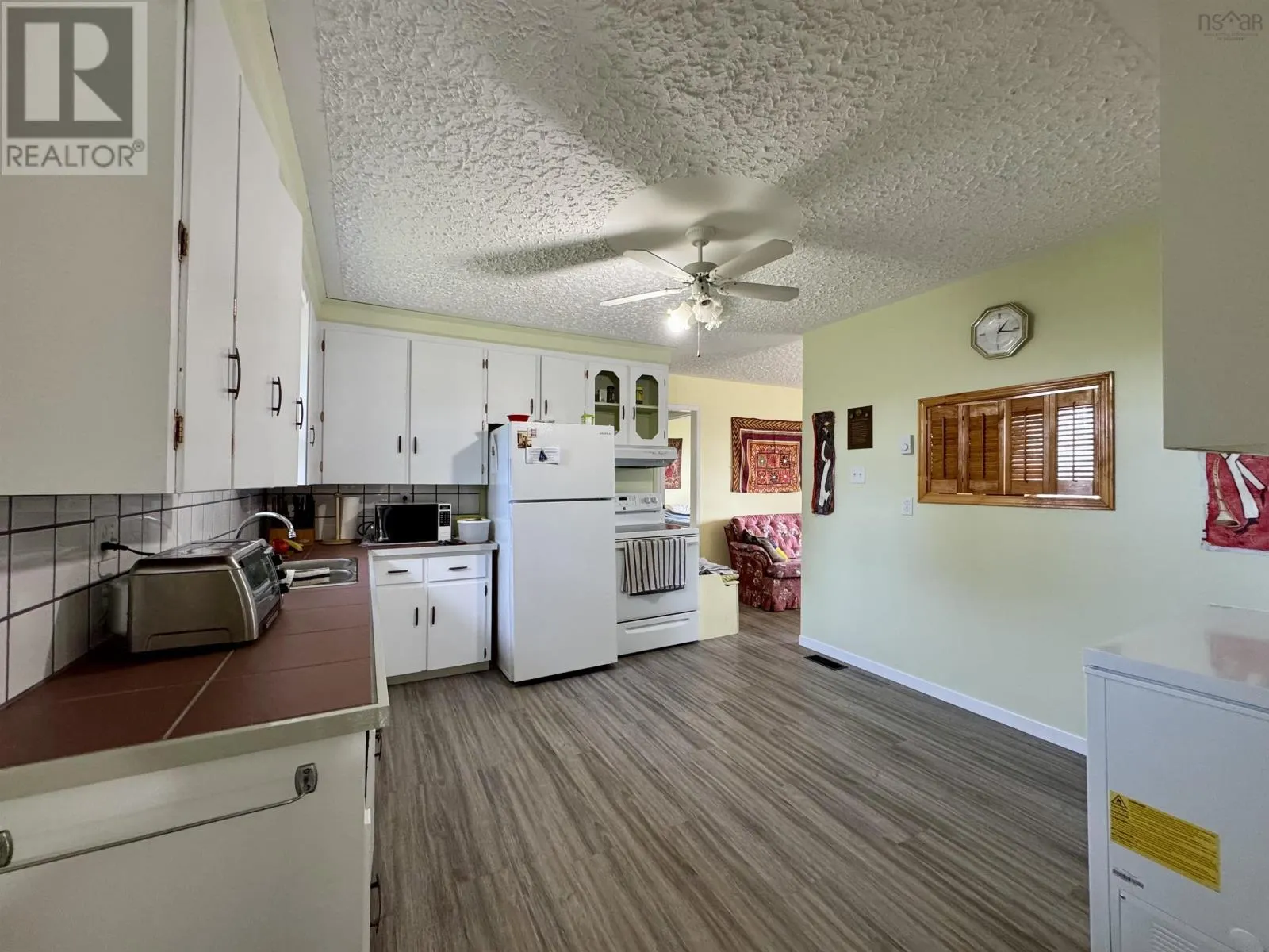 171 Rocky Bay Rd.