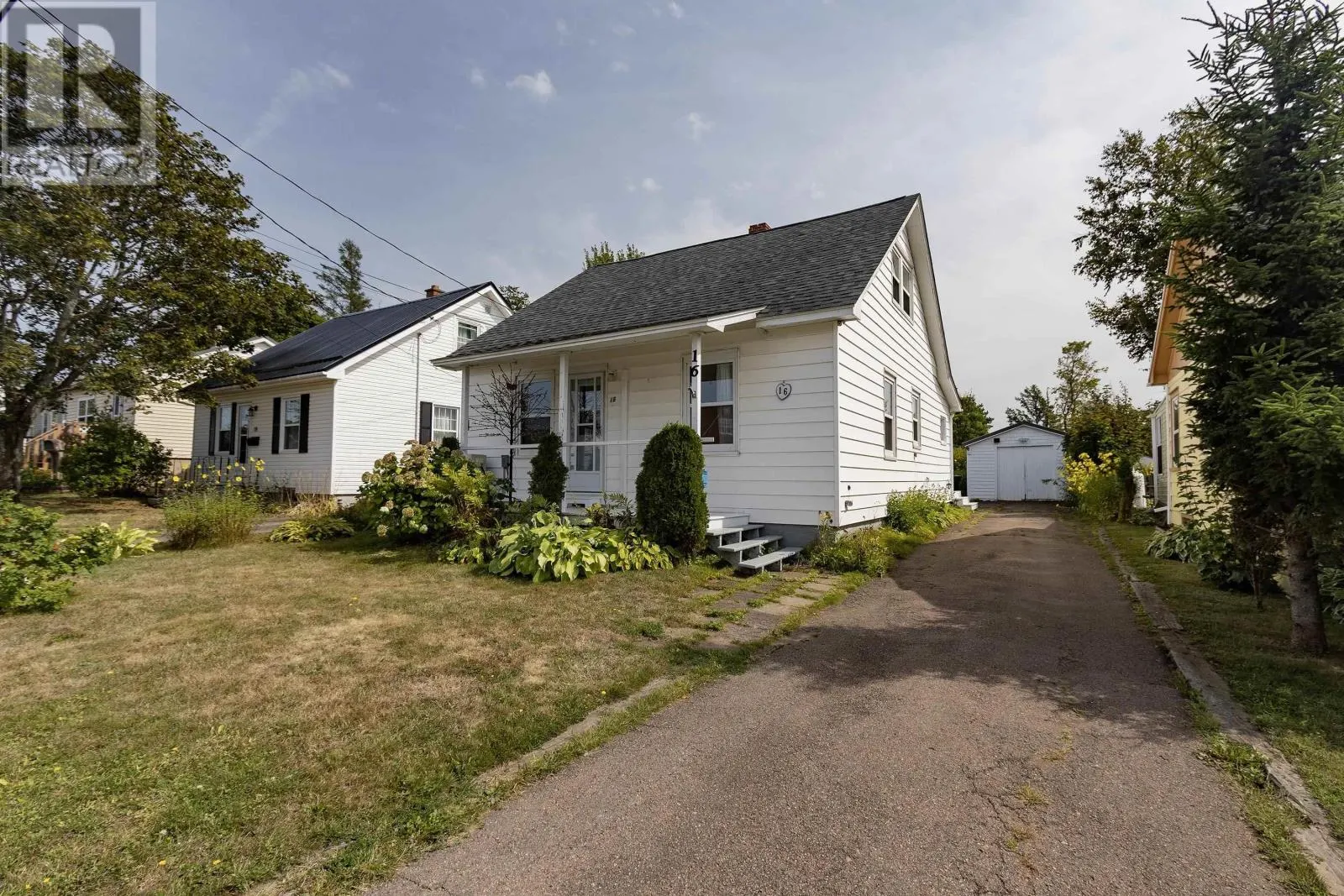 16 Winston Avenue