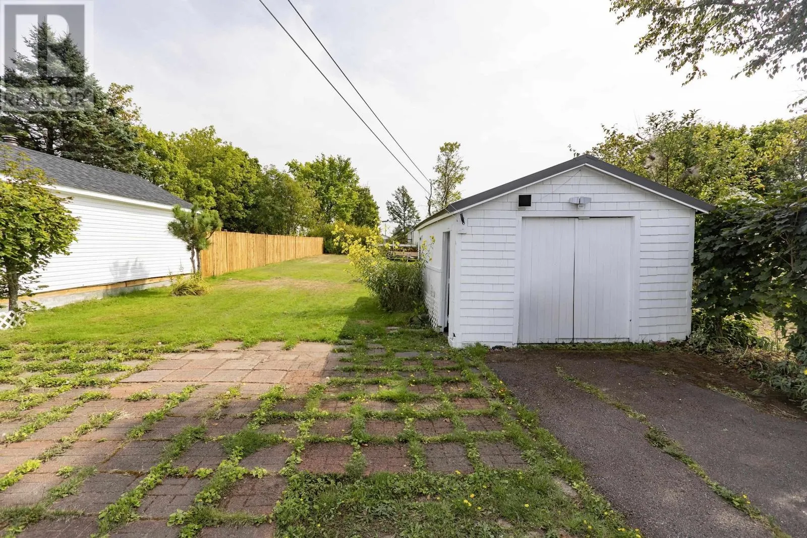 16 Winston Avenue