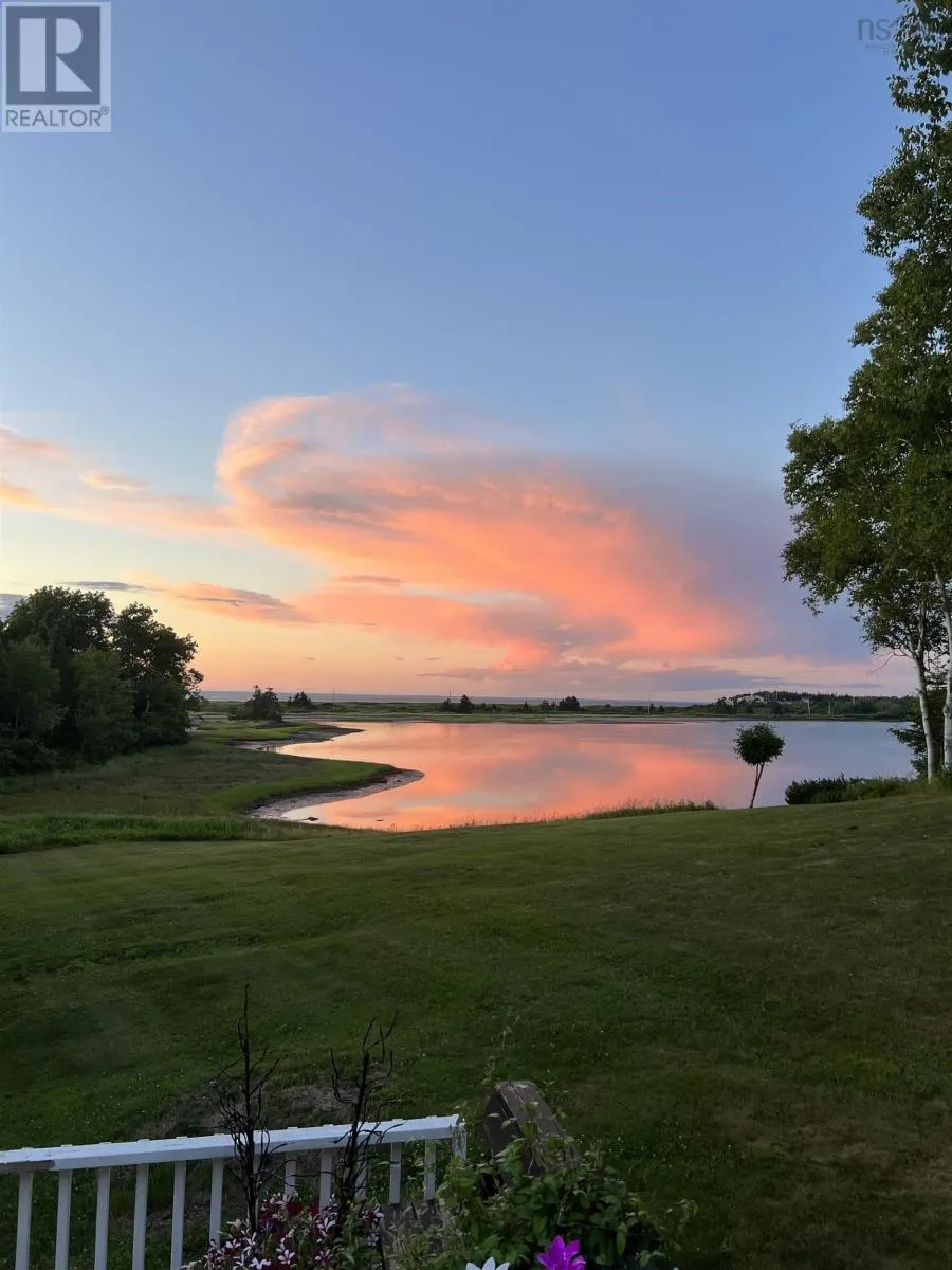 1258 Caribou Island Road