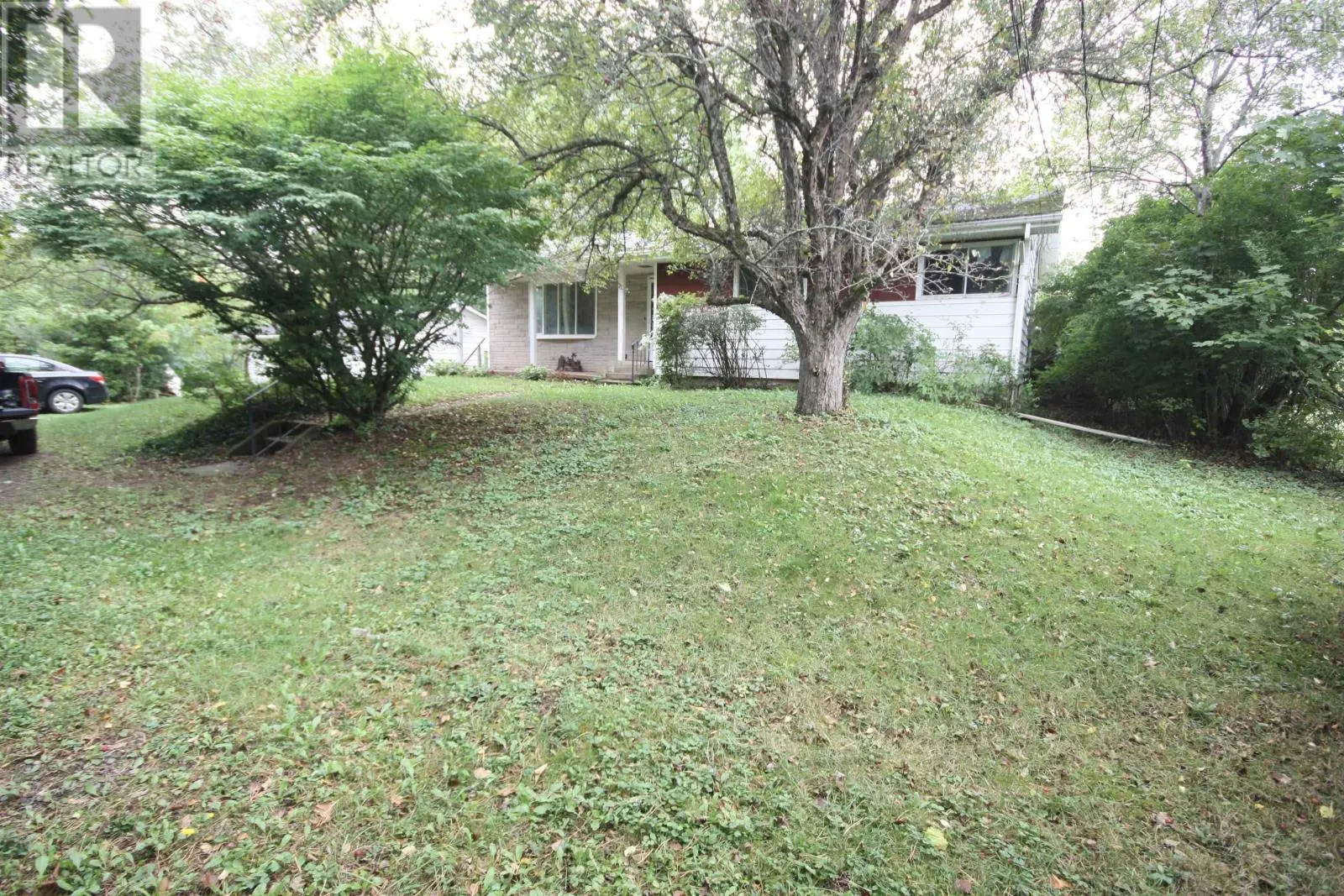 22 Cherry Lane