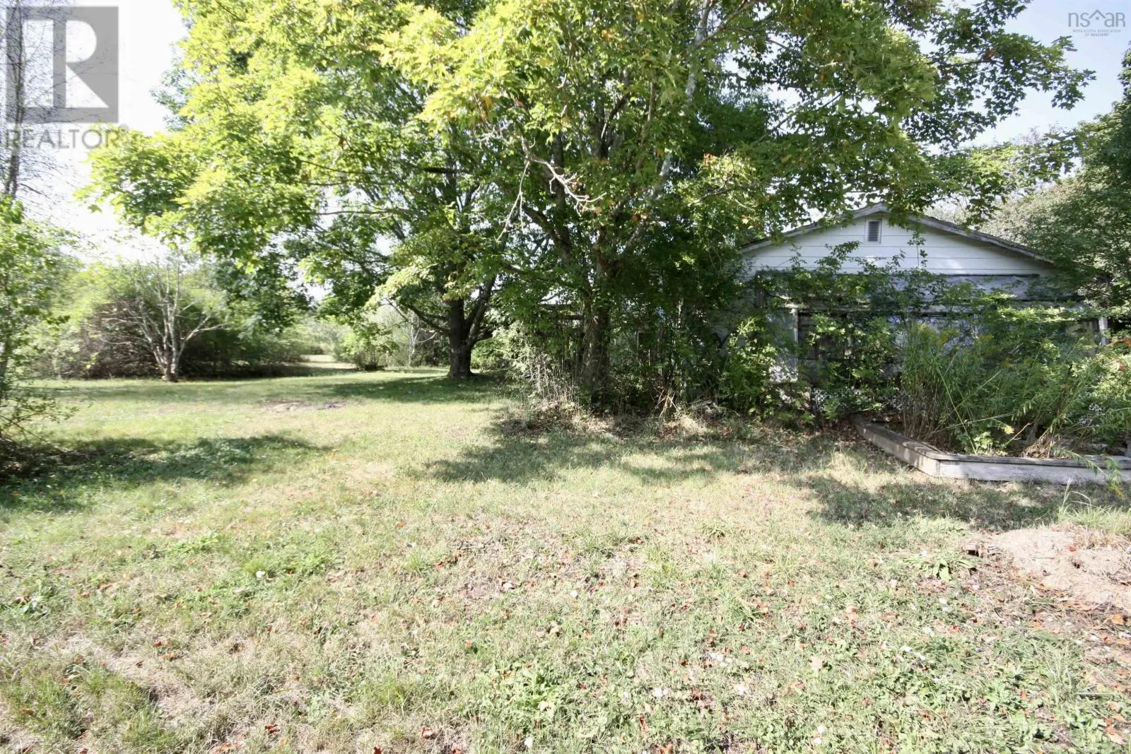 22 Cherry Lane