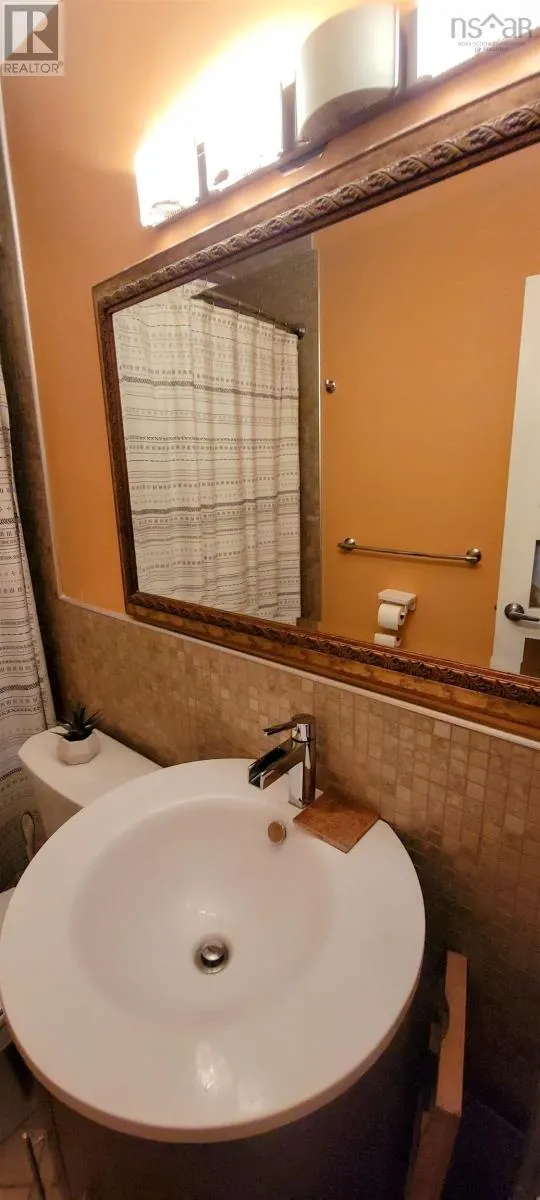 C308 5561 Heatherwood Court
