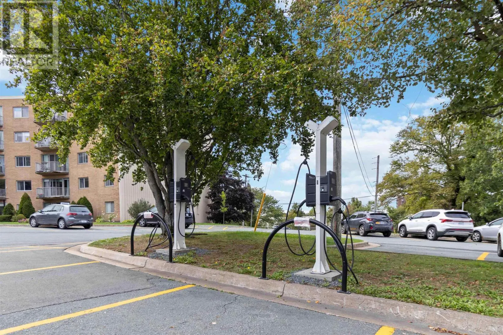 C308 5561 Heatherwood Court