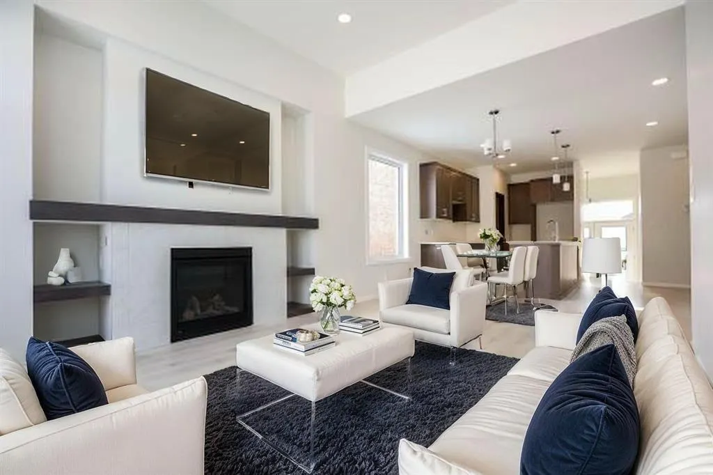 353 Desrosiers Drive