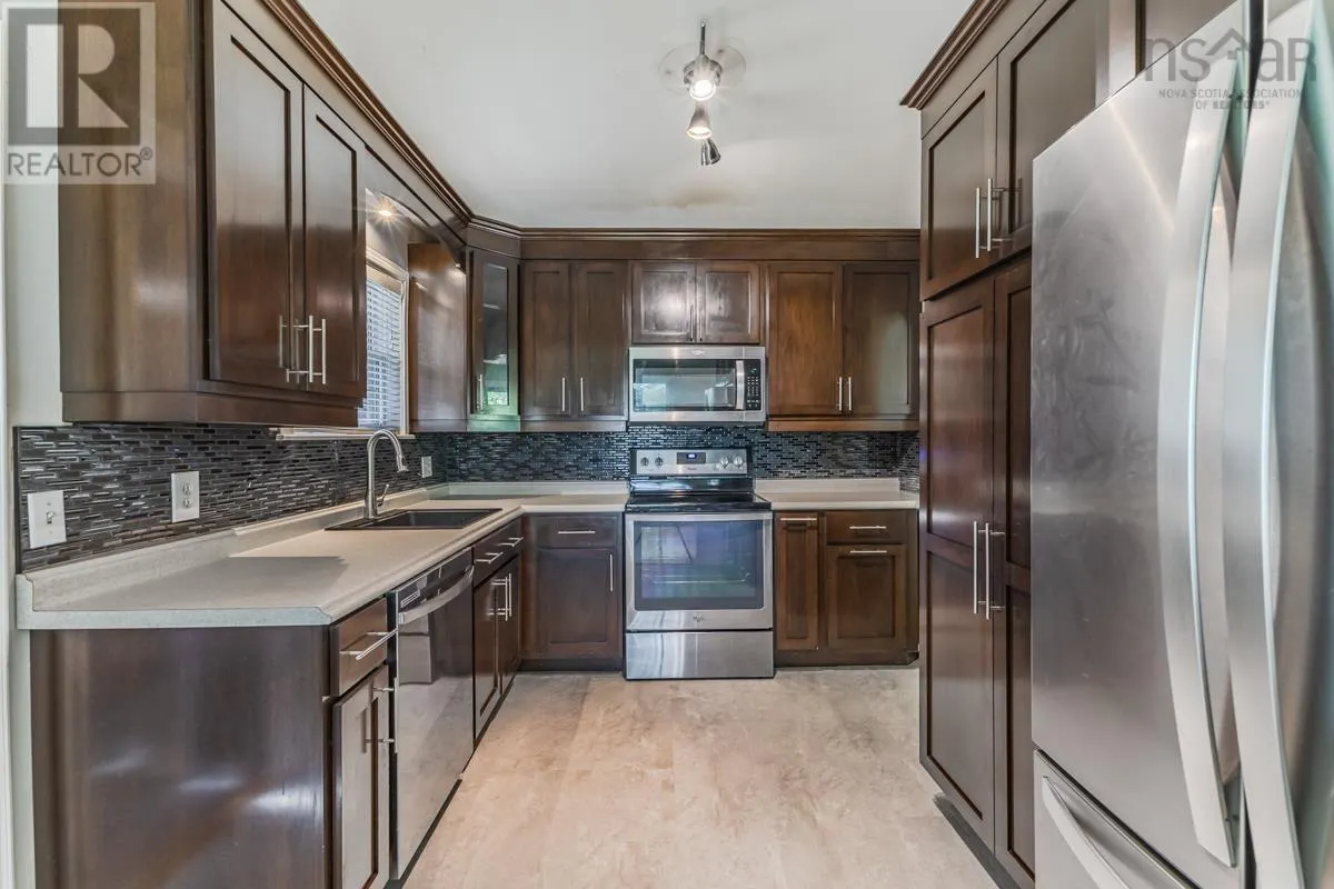 116 SPRUCE Drive