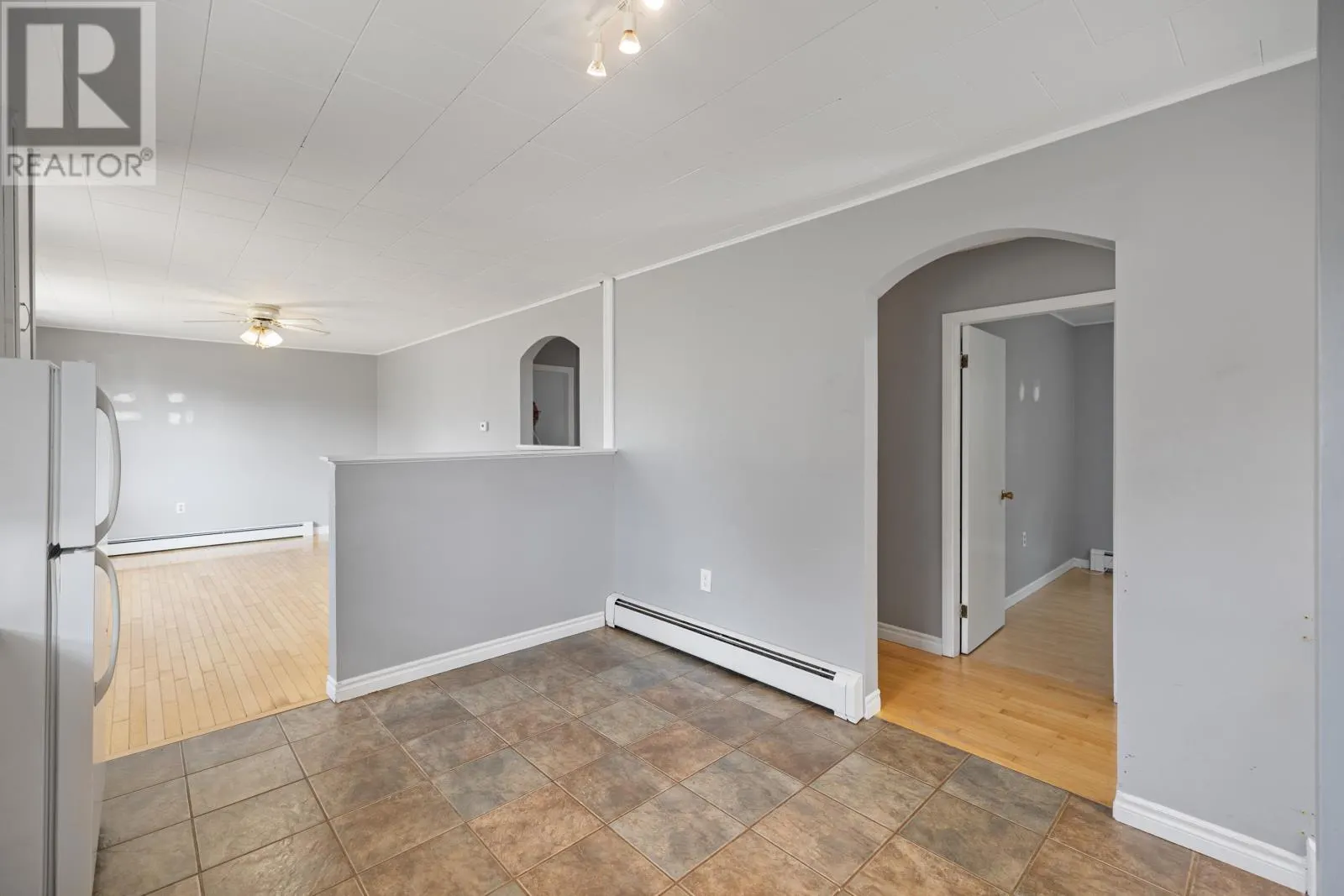 10 Ralden Avenue