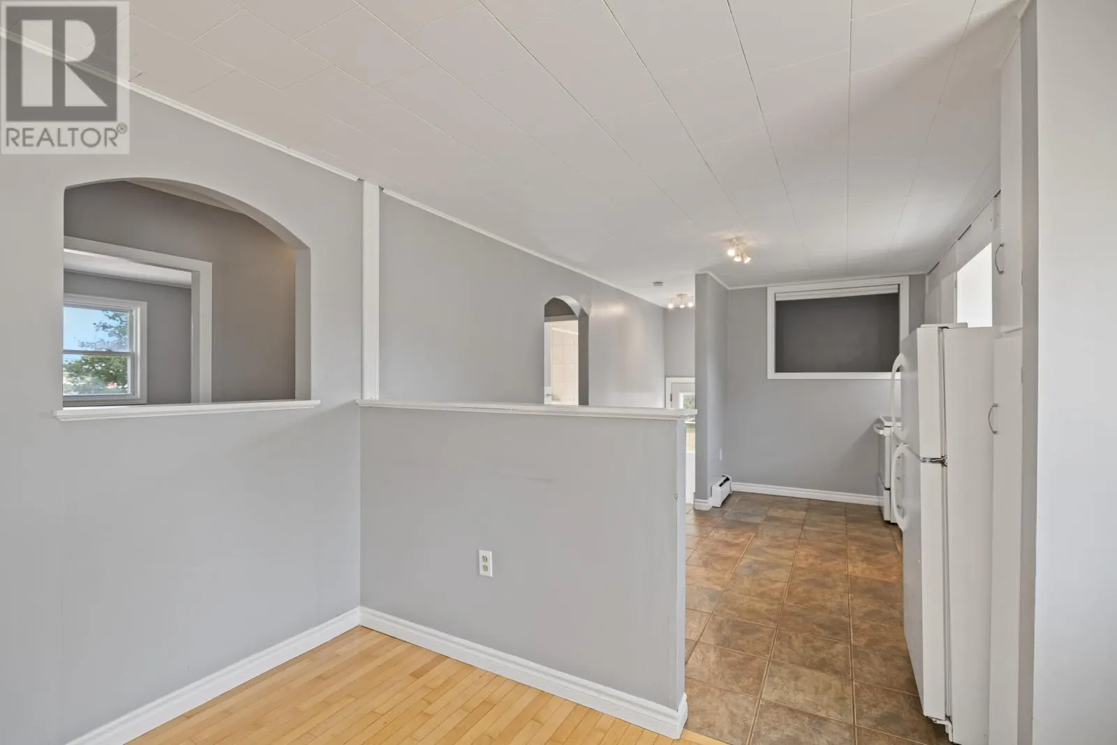 10 Ralden Avenue