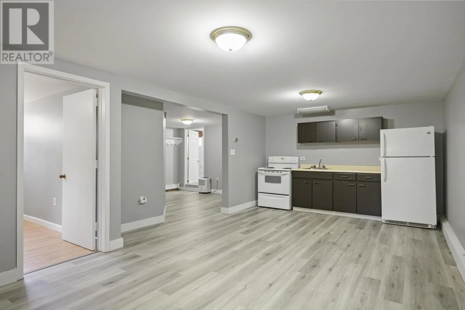 10 Ralden Avenue