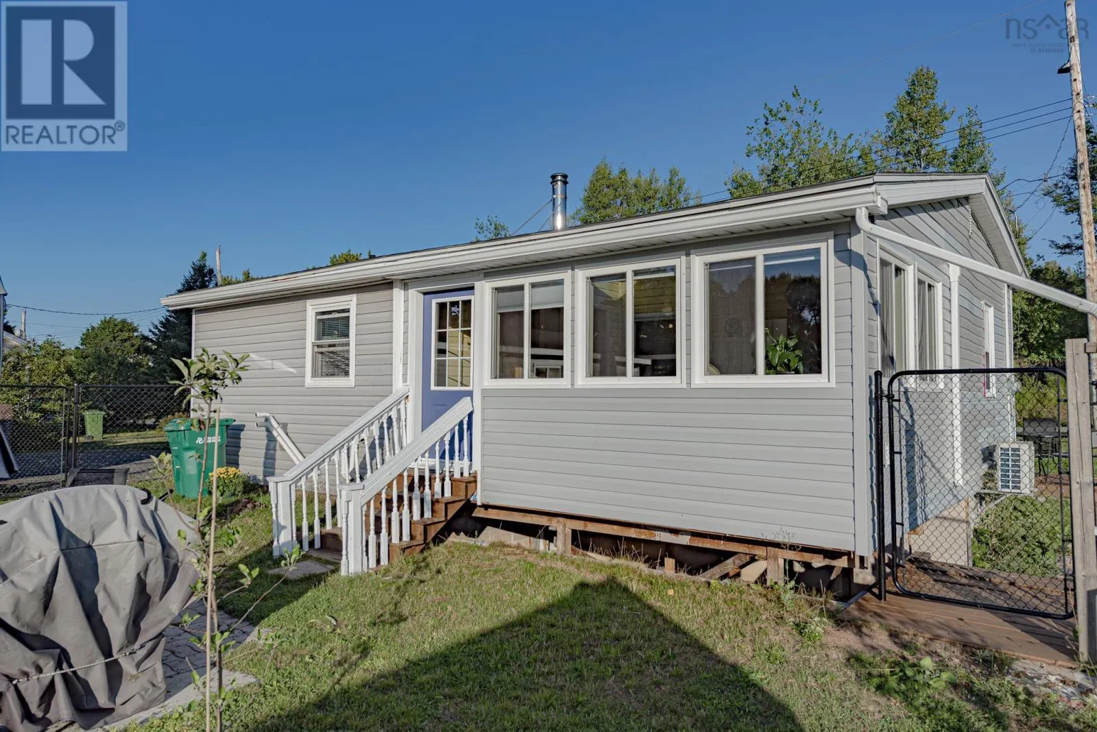209 Ghana Avenue