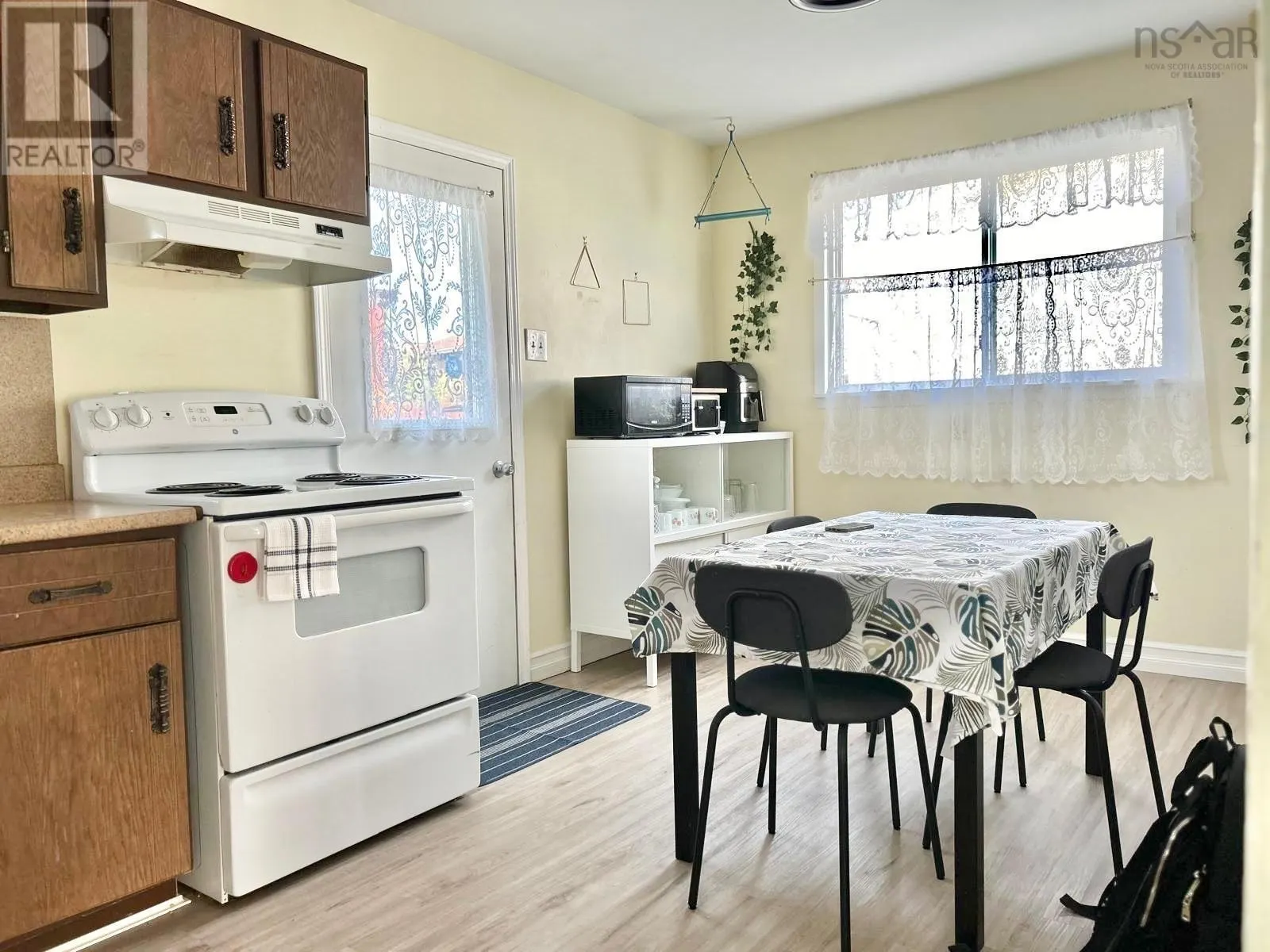 214 Arklow Drive