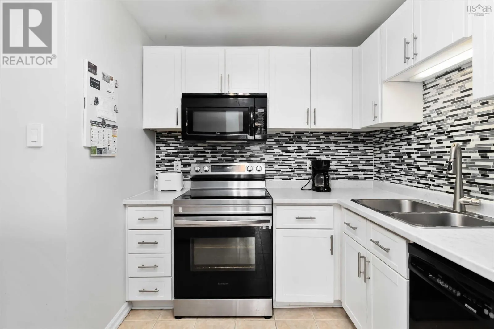 119 75 Collins Grove|The Primrose
