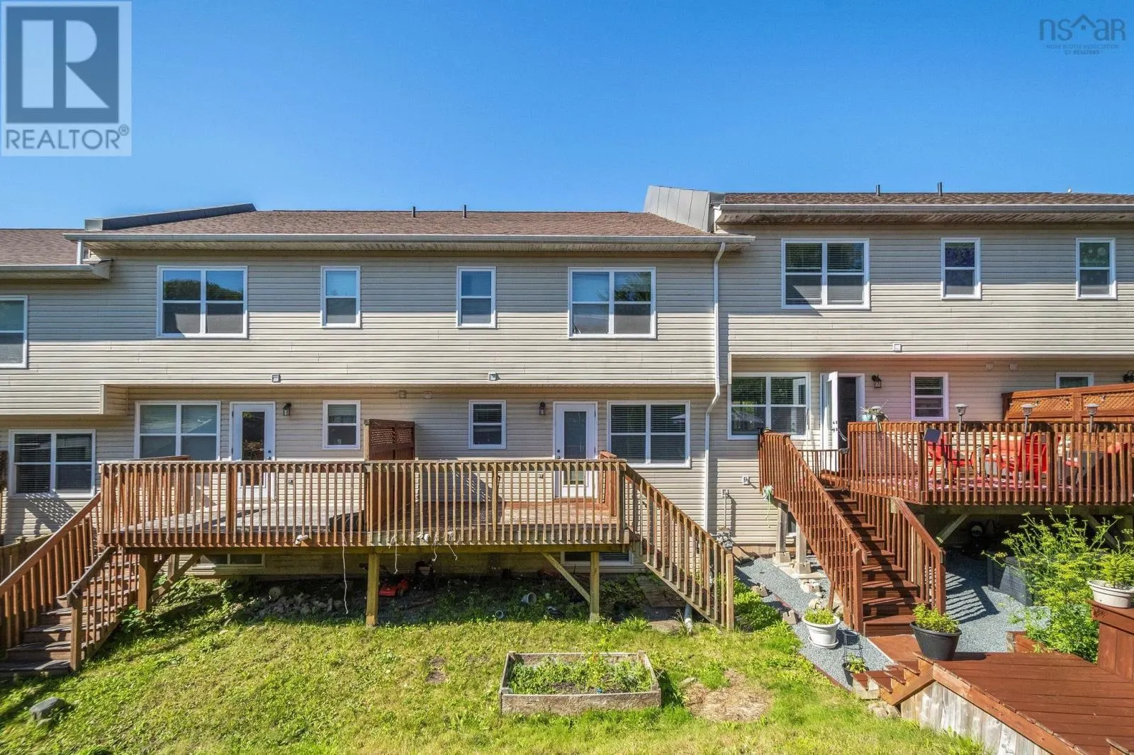 7 Collingwood Court