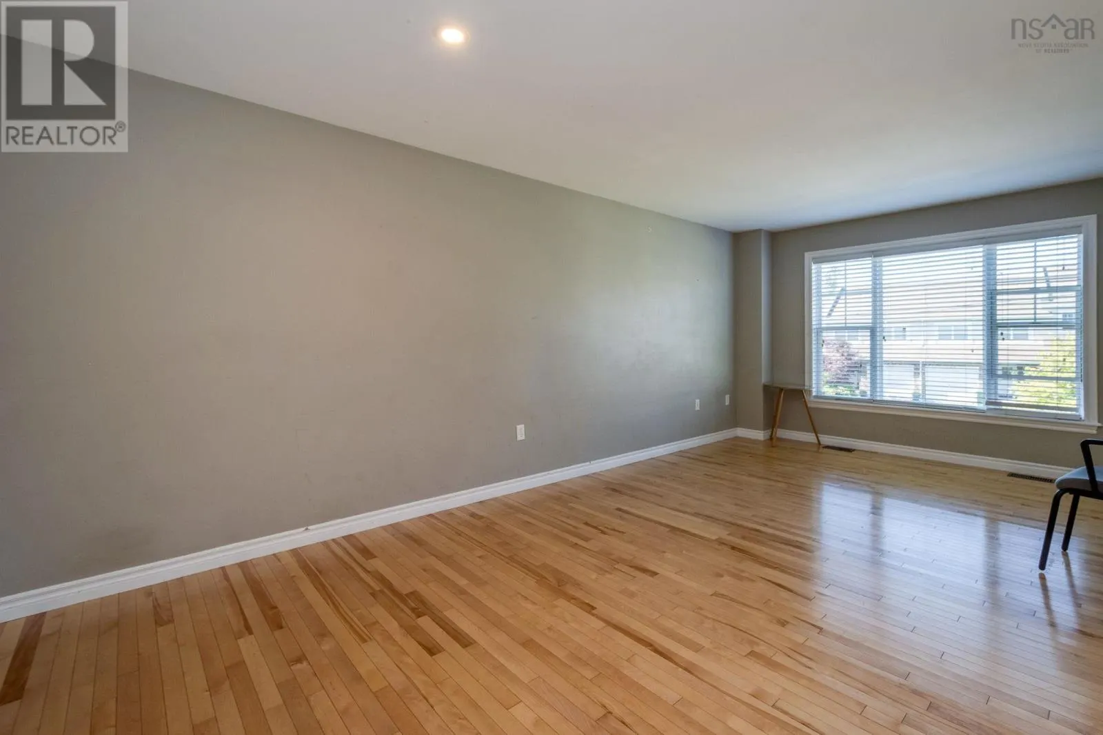 7 Collingwood Court
