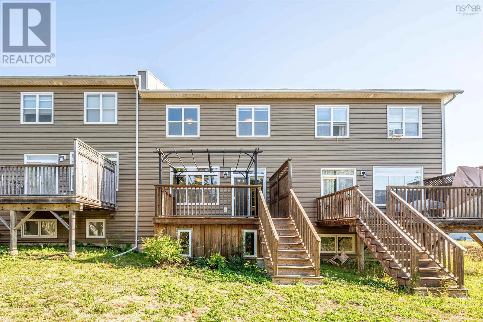 94 Larkview Terrace