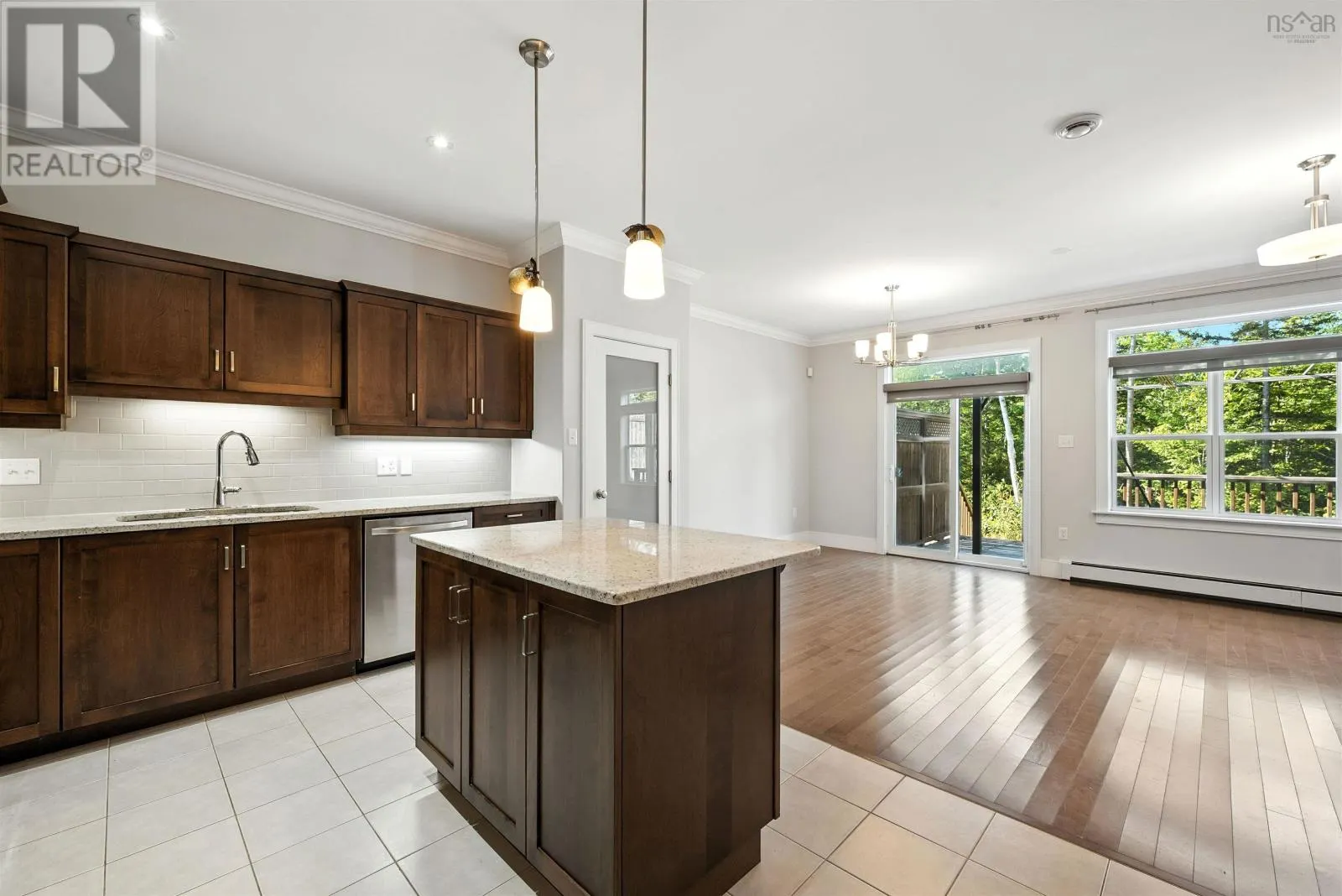 94 Larkview Terrace