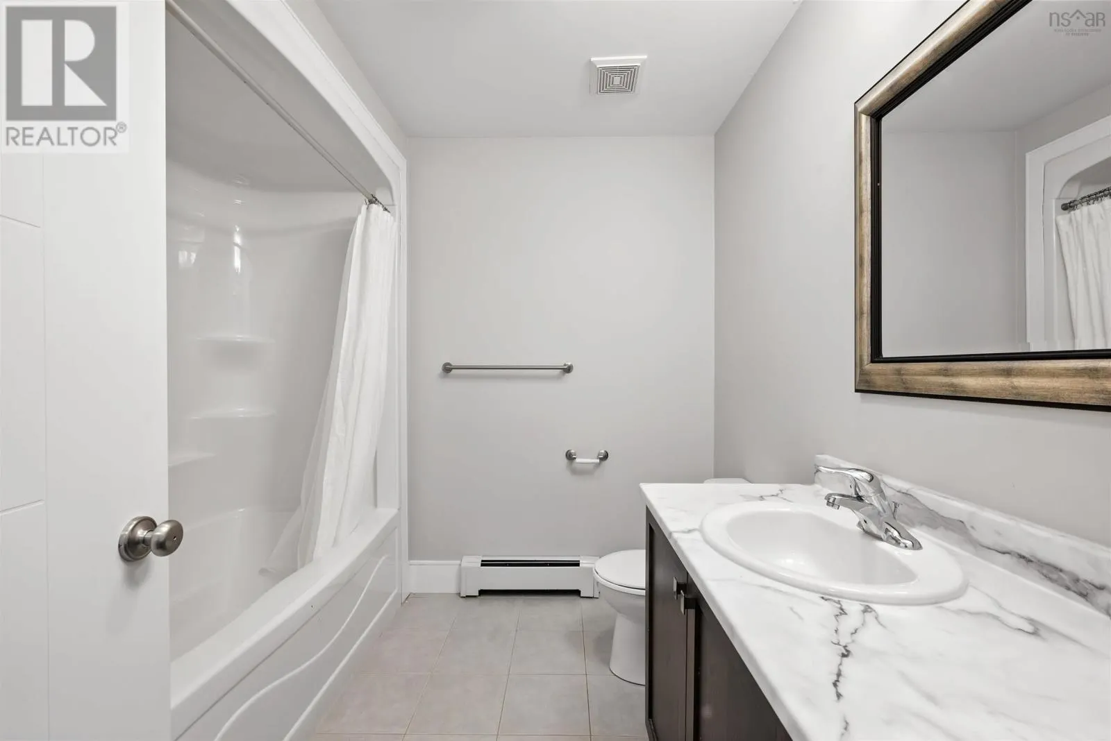 94 Larkview Terrace