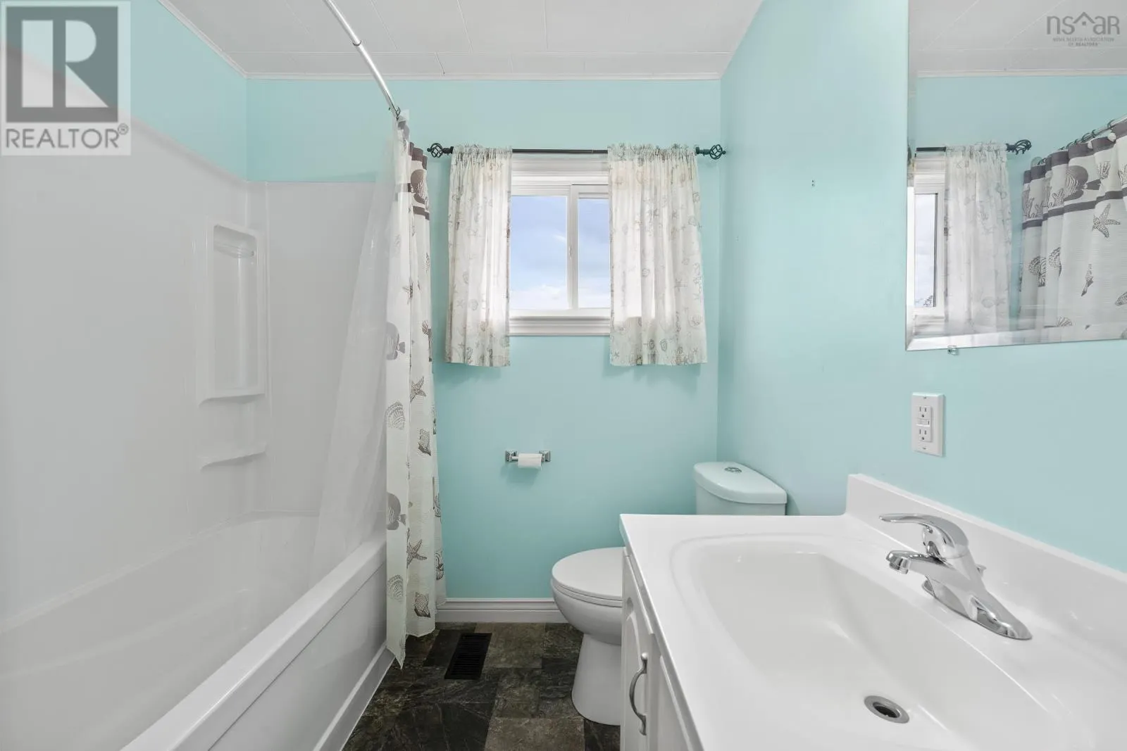 8 C Boudreau Road